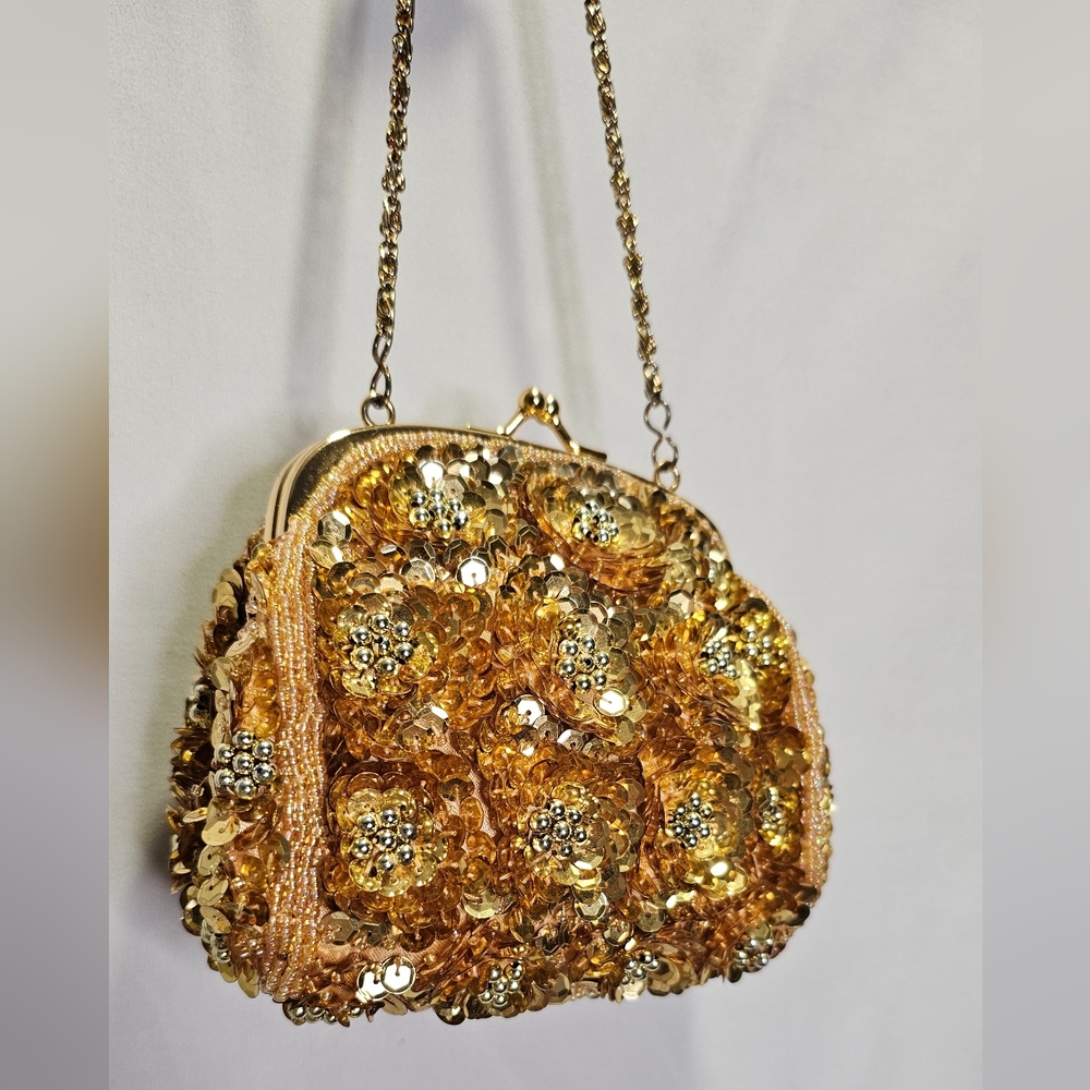 Vintage Gold Sequin beaded Clutch gold hardware